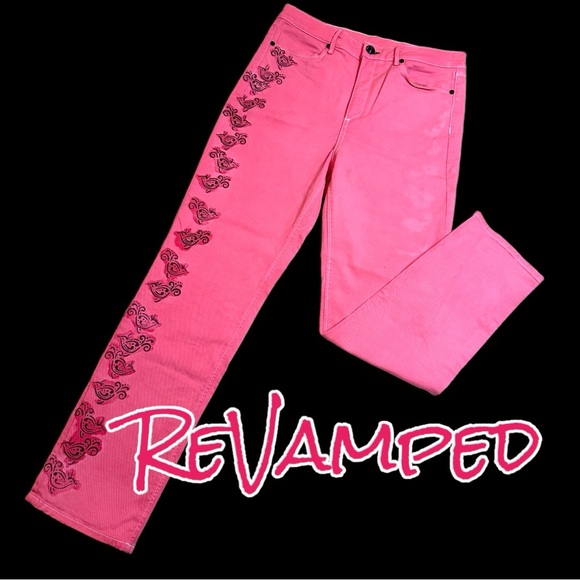 Artisan Denim - 🎉HP🎉NWOT Originally Straight High Rise White Jeans now “Apricot Bird”31